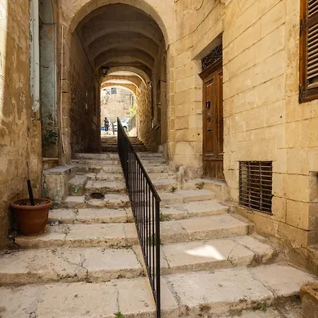 Séjour chez l'habitant The Maltese Gem *